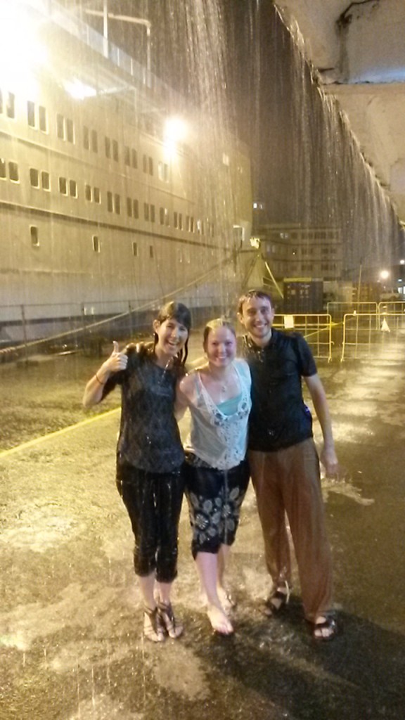 Tropical rain yay!!